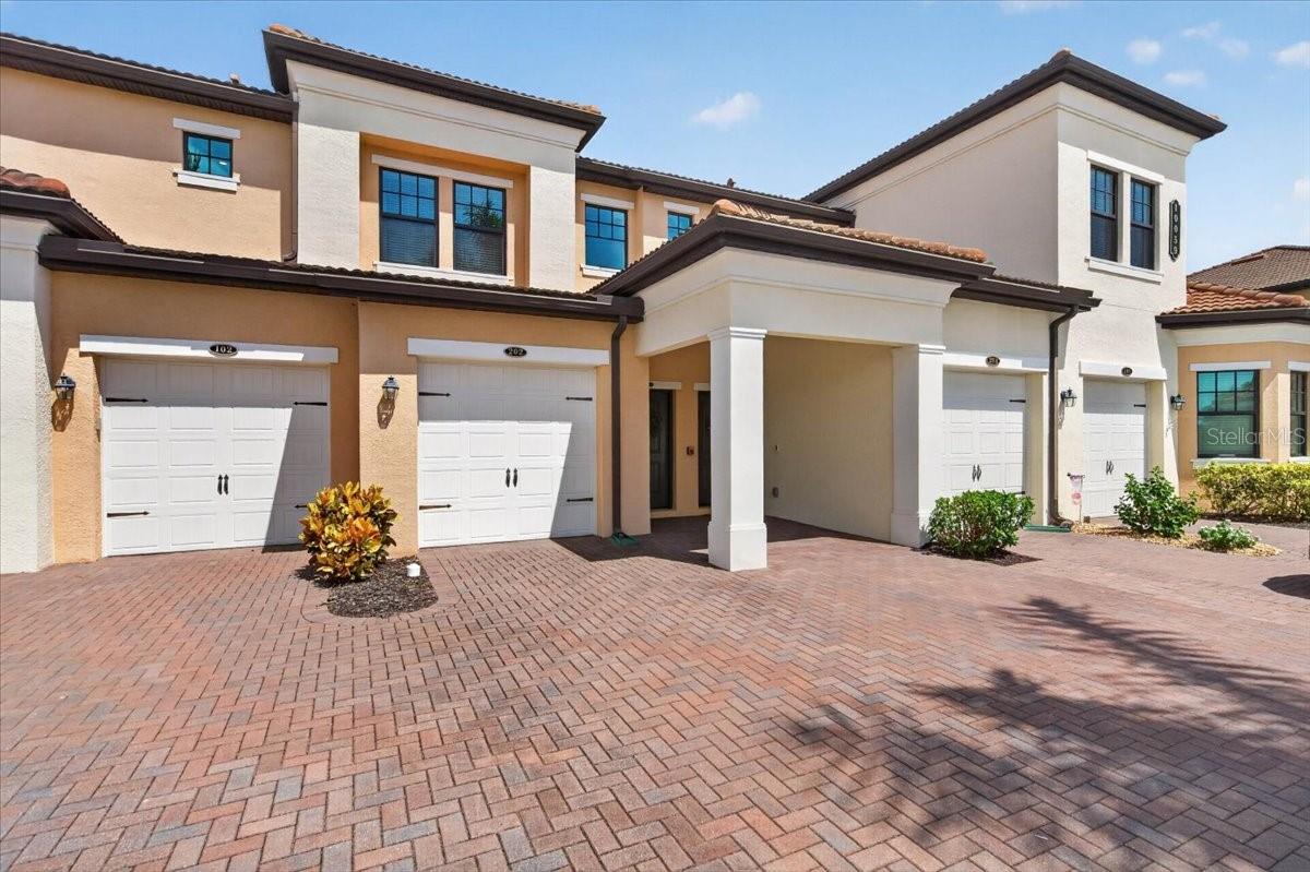 10059 Crooked Creek Drive 202 — photo