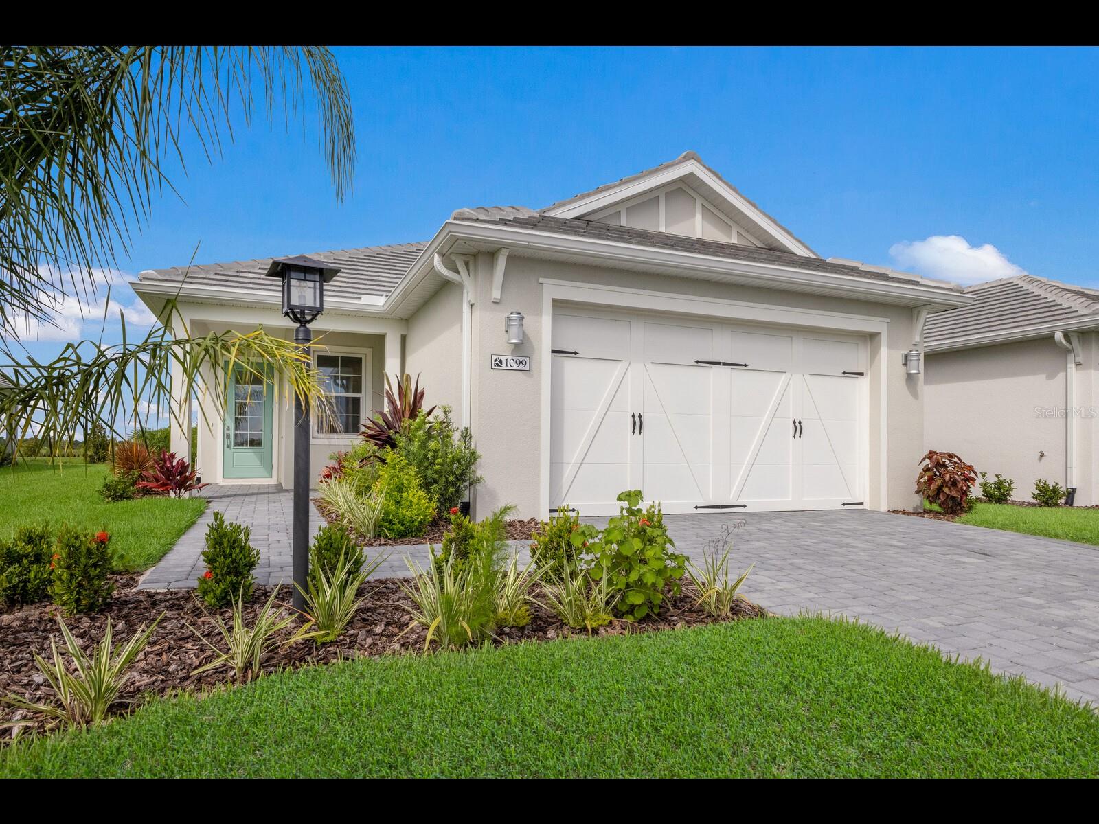 1099 Waterline Court — photo