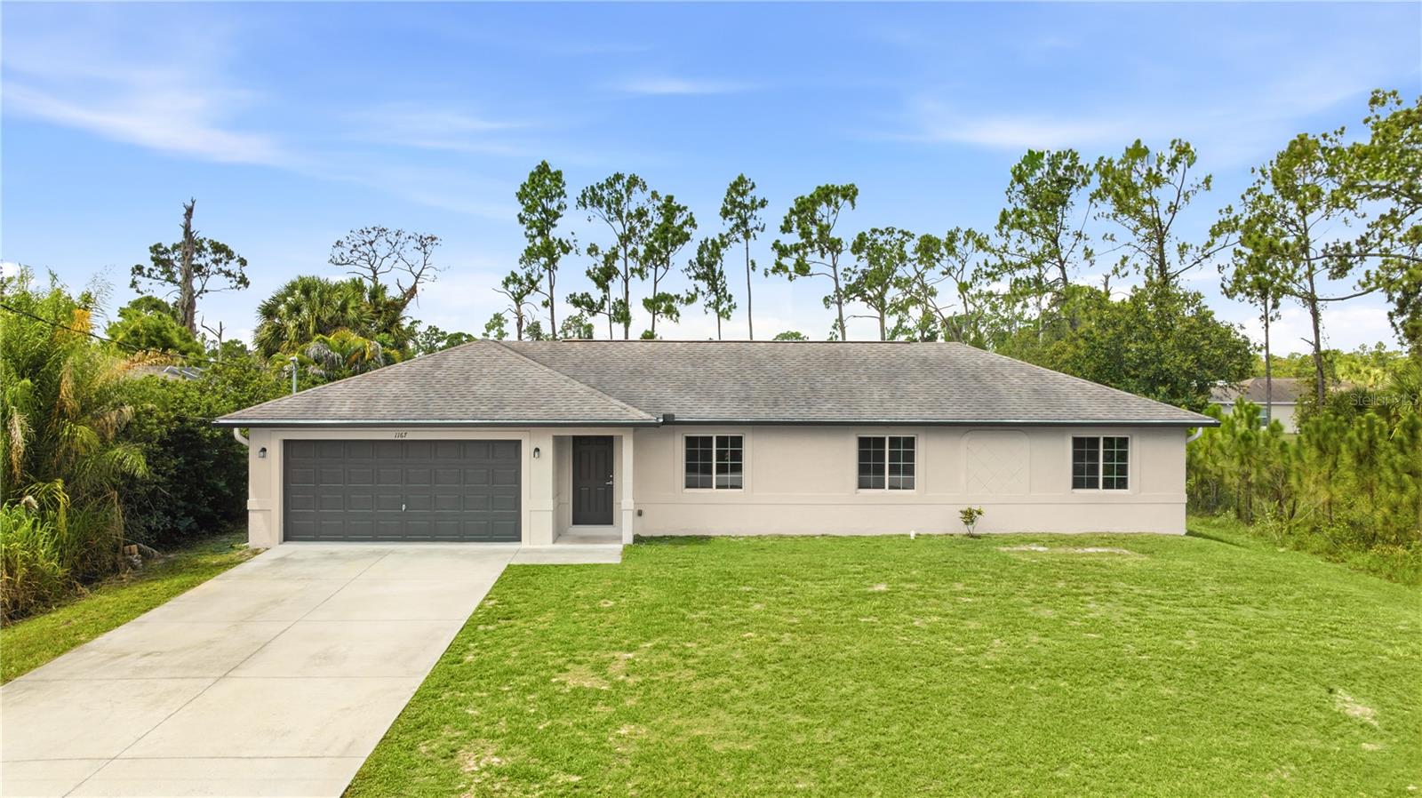 1167 Urmey Lane — photo