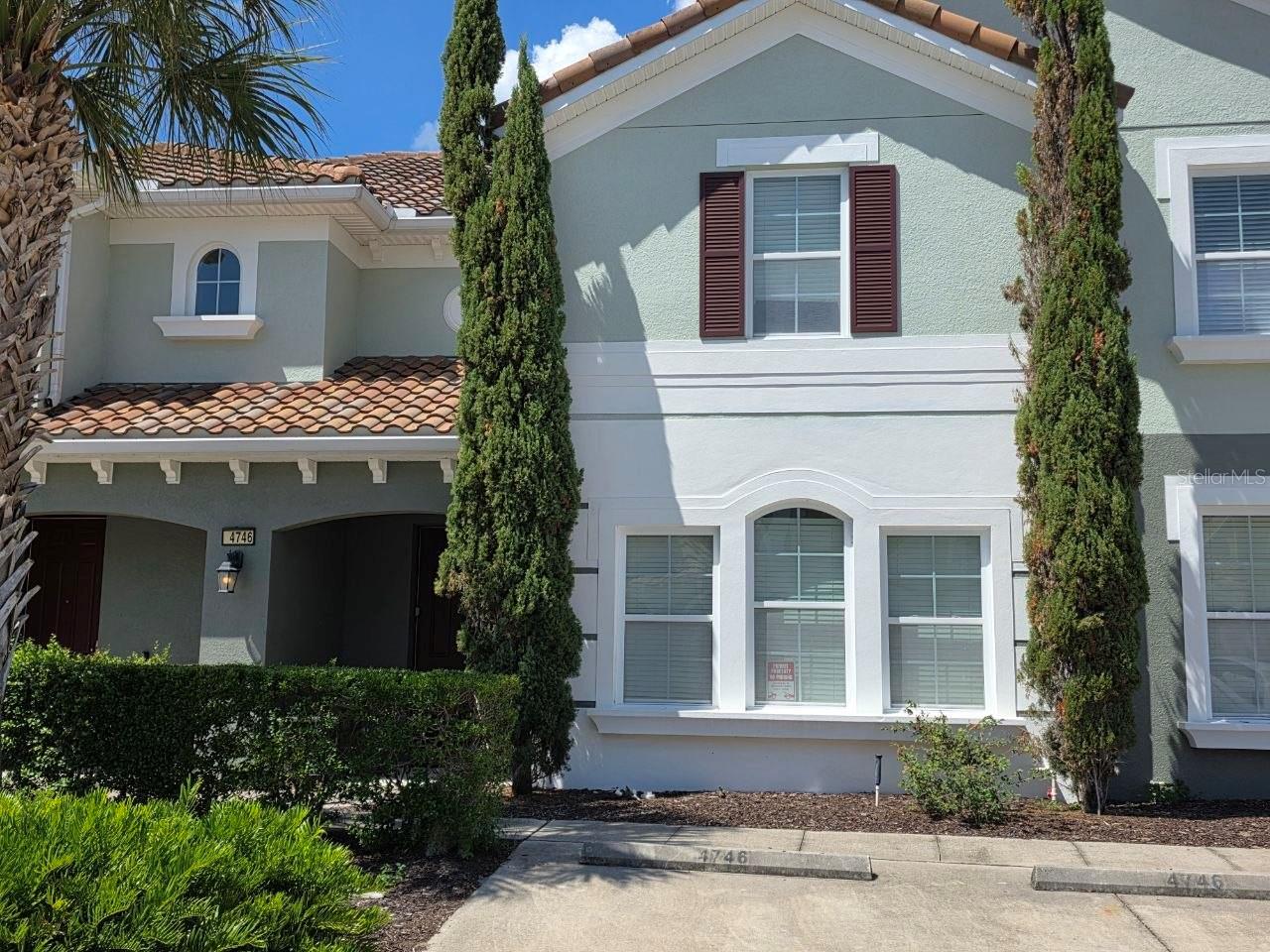 4746 Terrasonesta Drive — photo