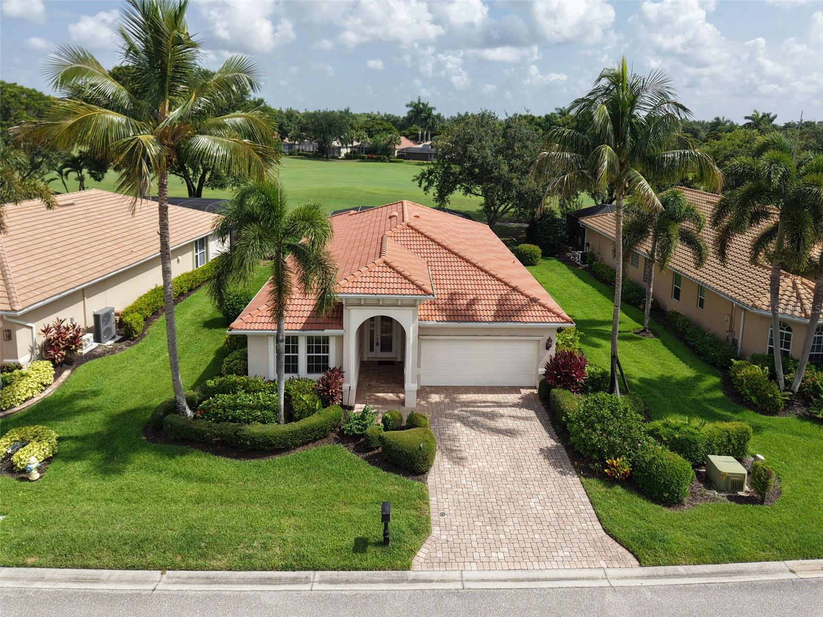 14073 Lavante Court — photo