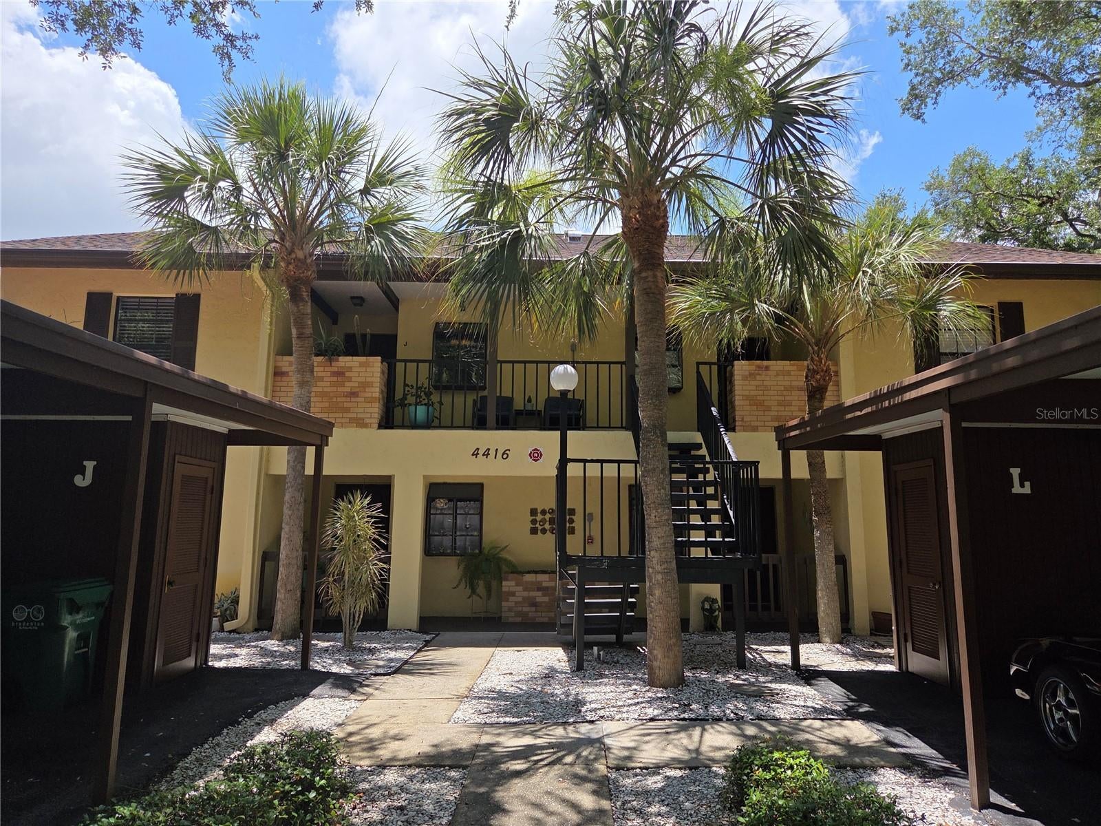 4416 Spicewood Drive J — photo