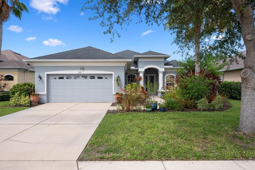 264 Dahlia Court — photo