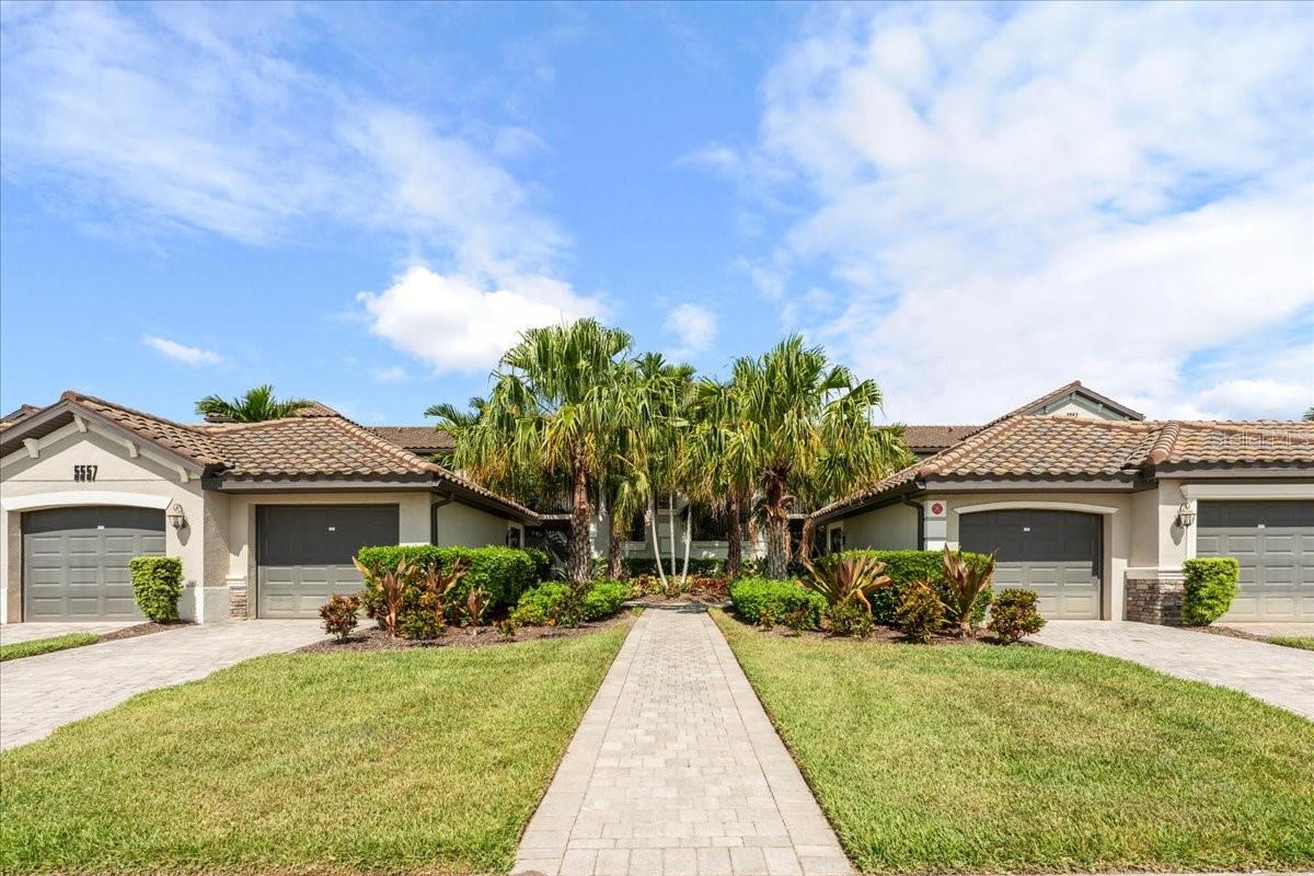 5557 Palmer Circle 202 — photo