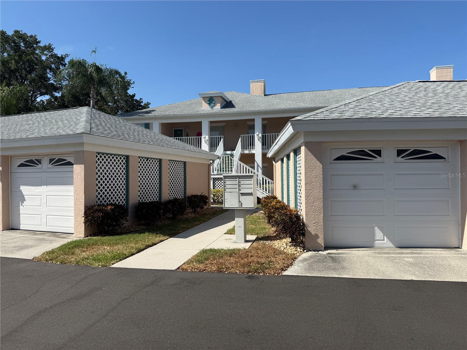 4211 Caddie Drive E 202 — photo