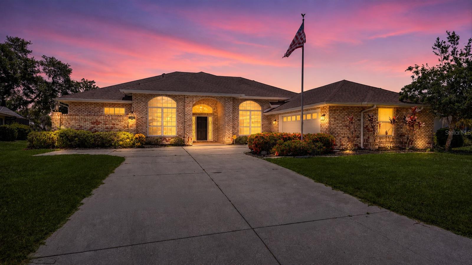 4360 Brandywine Drive — photo