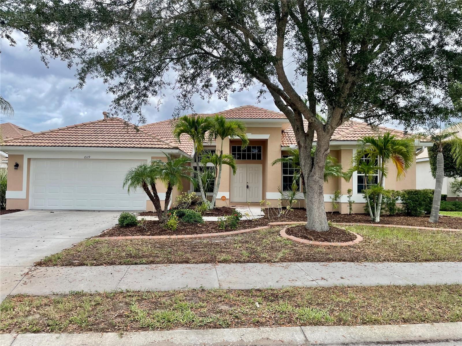 6119 Palomino Circle — photo