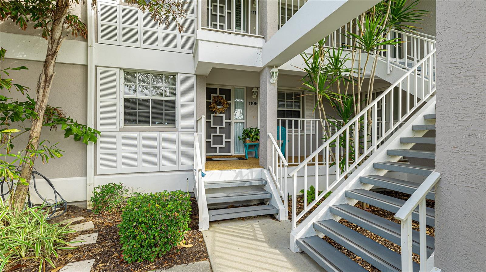 1109 Edgewater Circle 1109 — photo