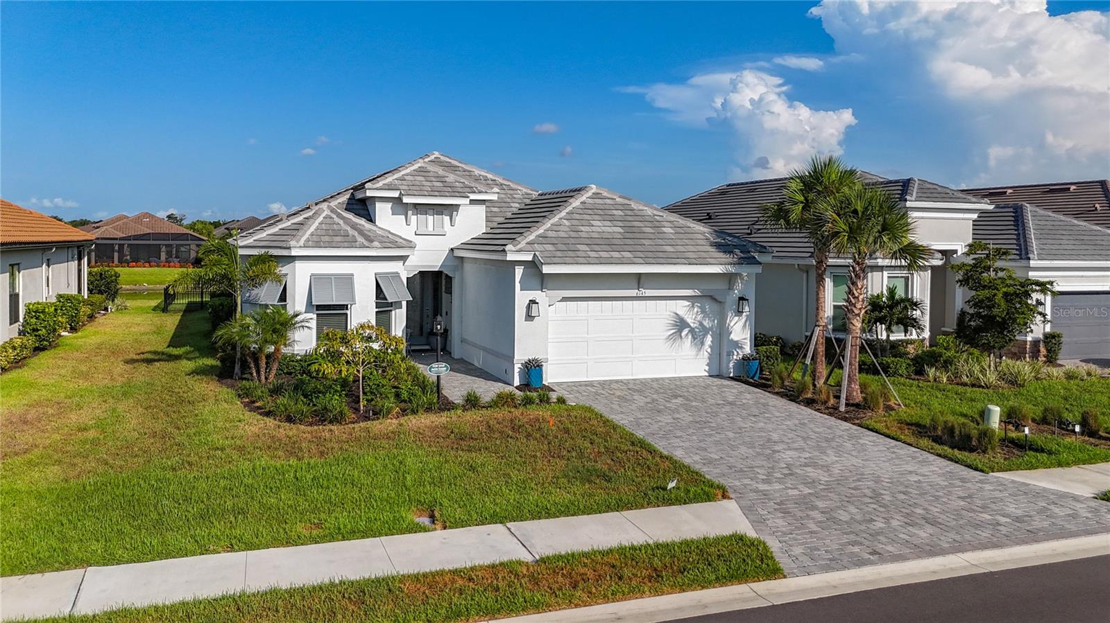 6145 Grandview Hill Court — photo