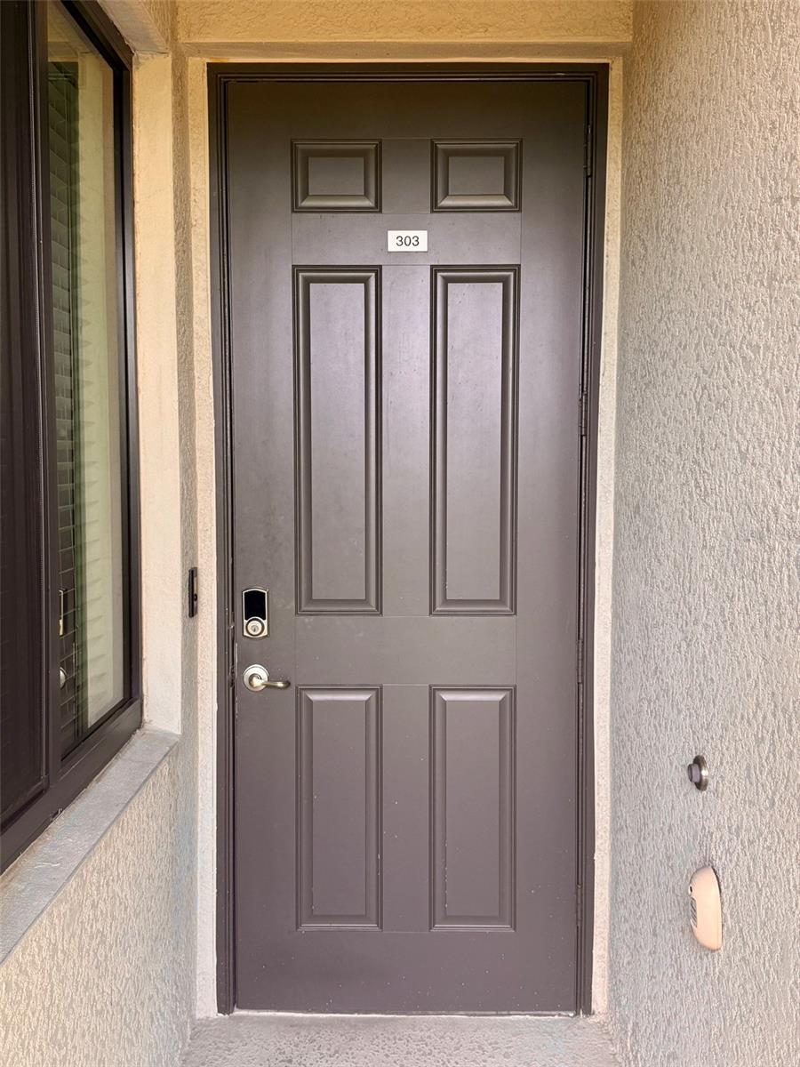 17118 Vardon Terrace 303 — photo