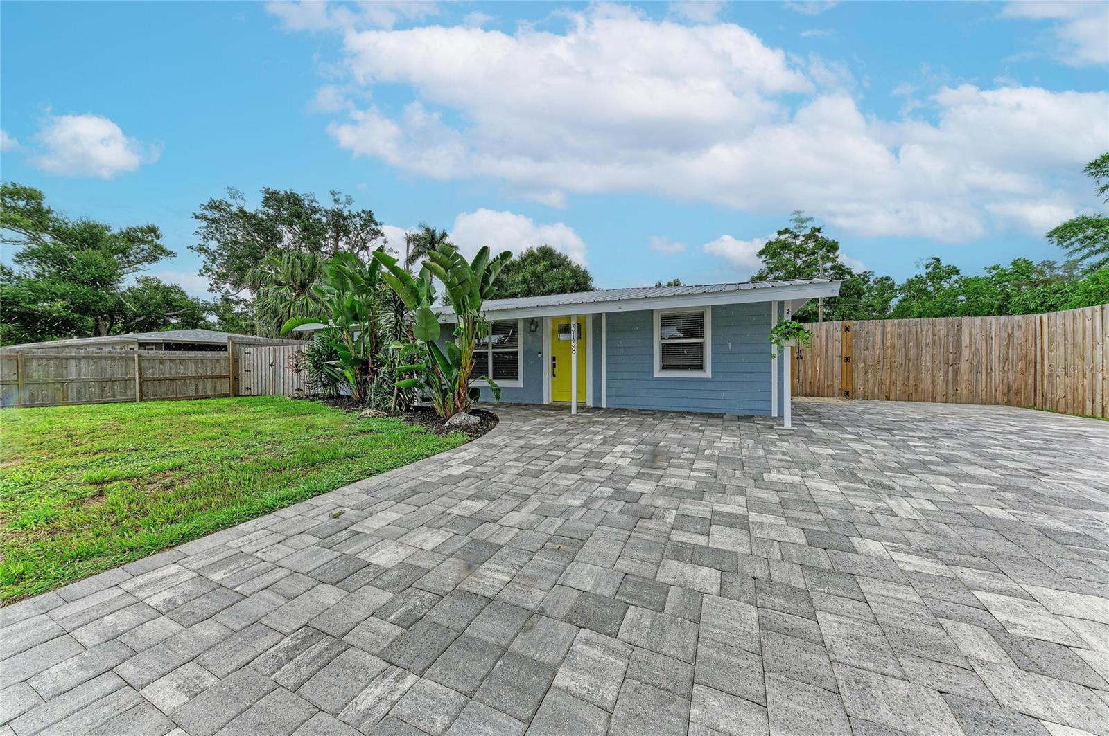 3138 Williamsburg Street — photo