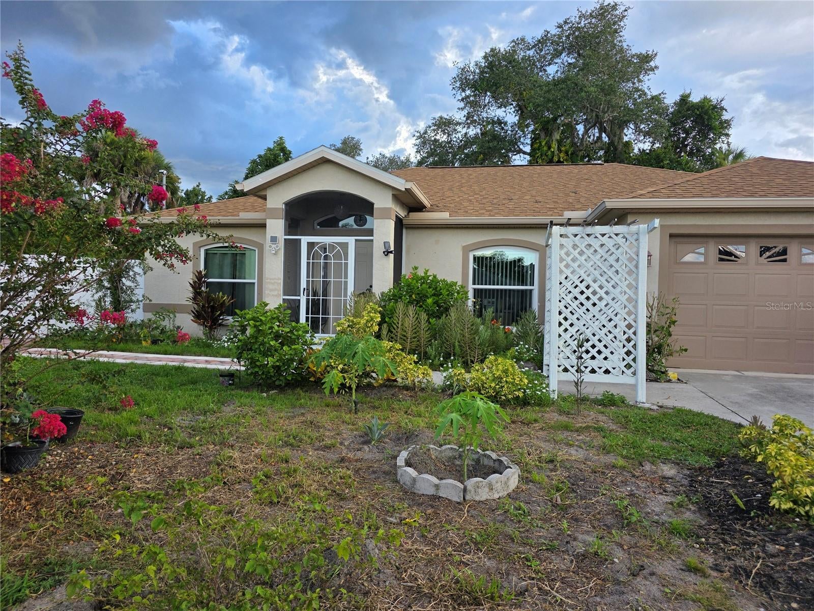 4943 Beckham Court — photo