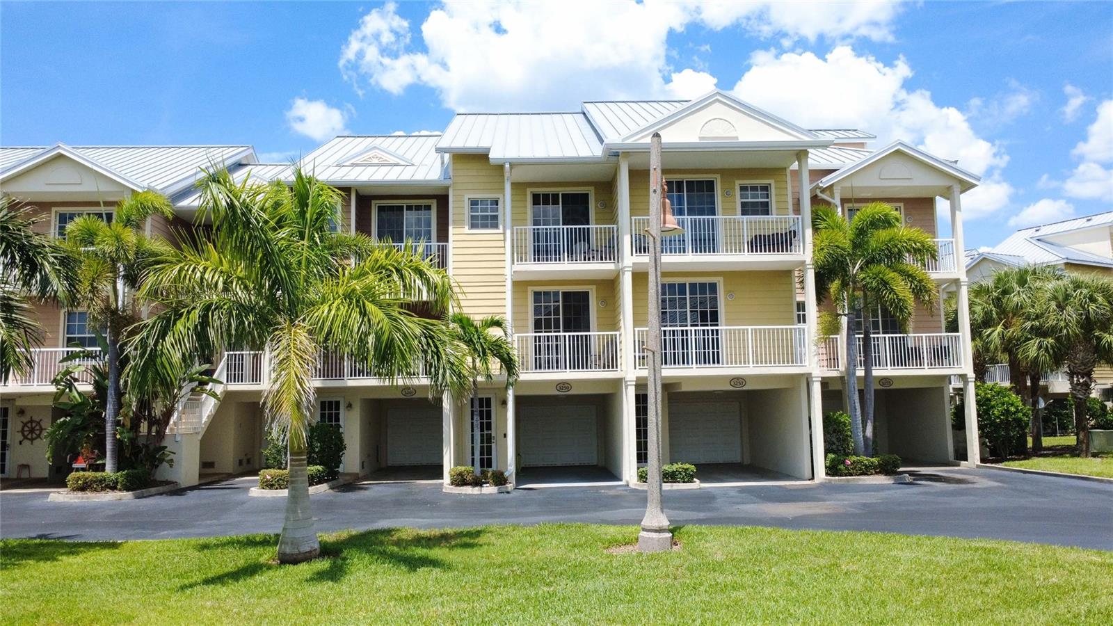 3259 Mangrove Point Drive — photo