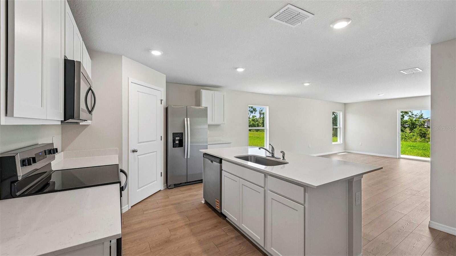 17959 WHEAT STACK COURT, PARRISH, FL 34219 — photo 3