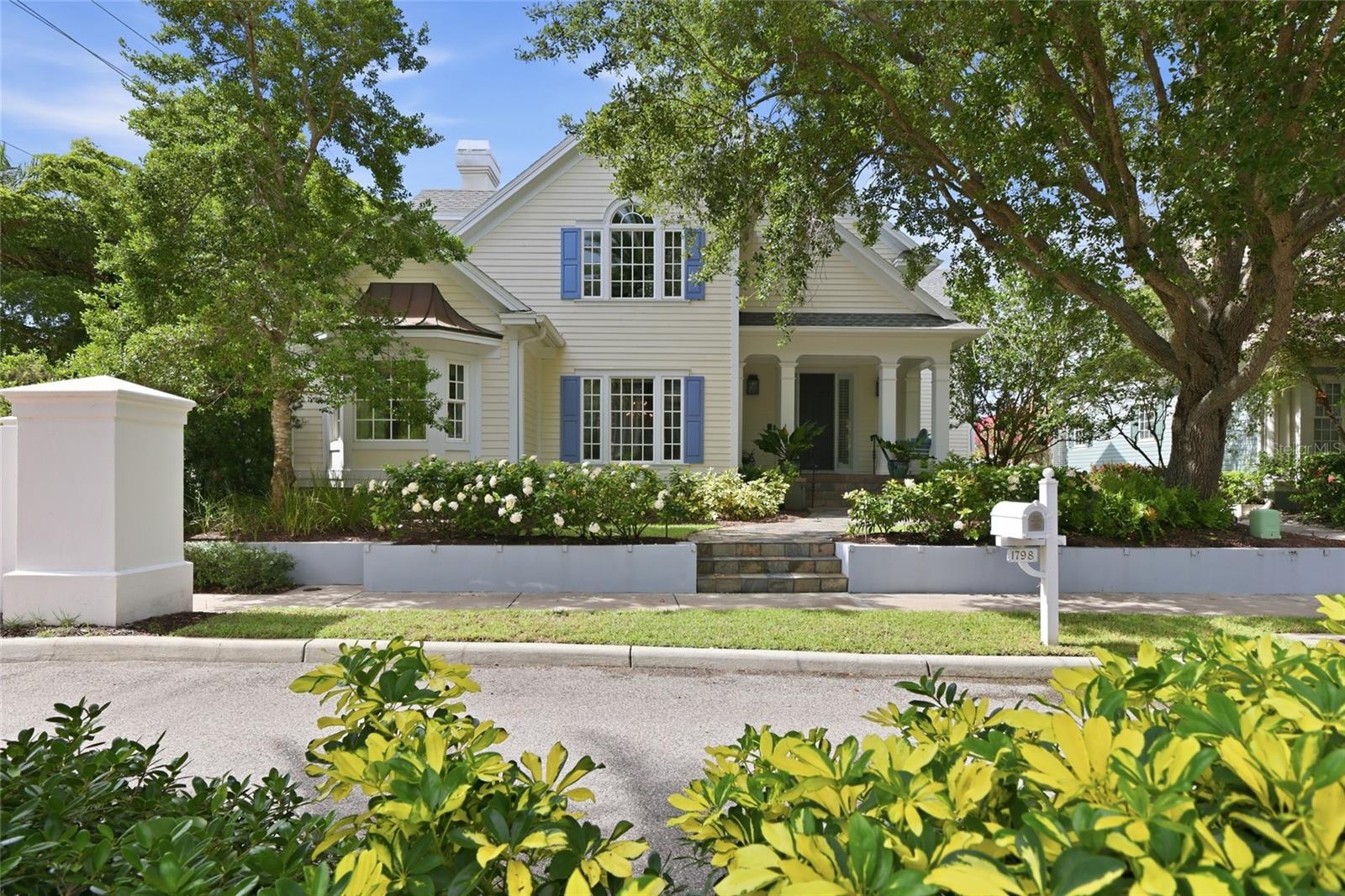 1798 Lincoln Park Circle — photo