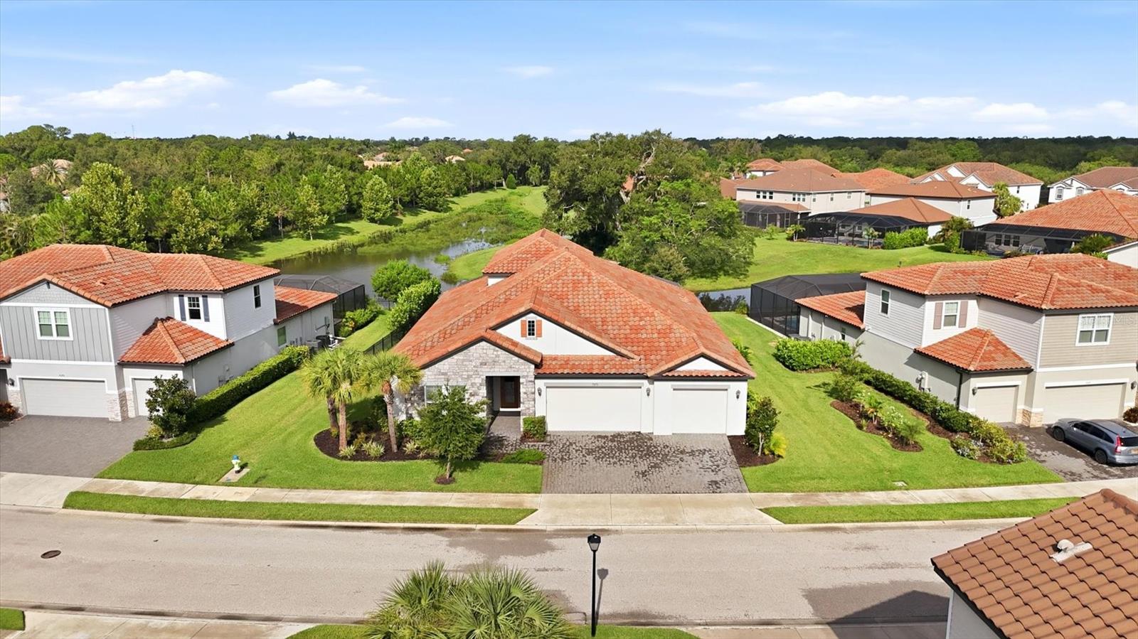 7271 Great Egret Boulevard — photo