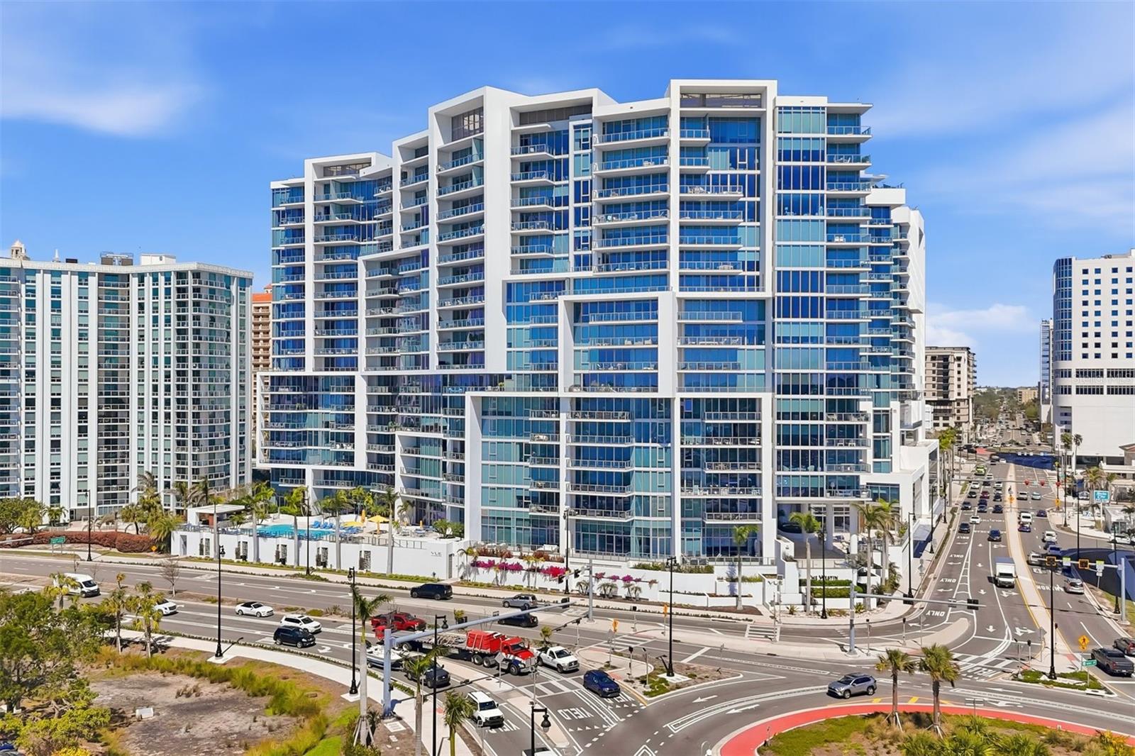 1155 N Gulfstream Avenue 807 — photo