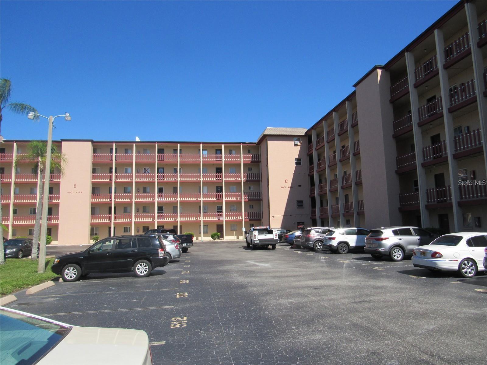 4135 Lake Bayshore Drive 504 — photo