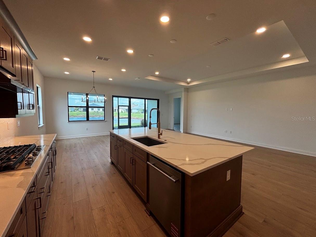 Home in APOLLO BEACH, FL 33572 — photo 3