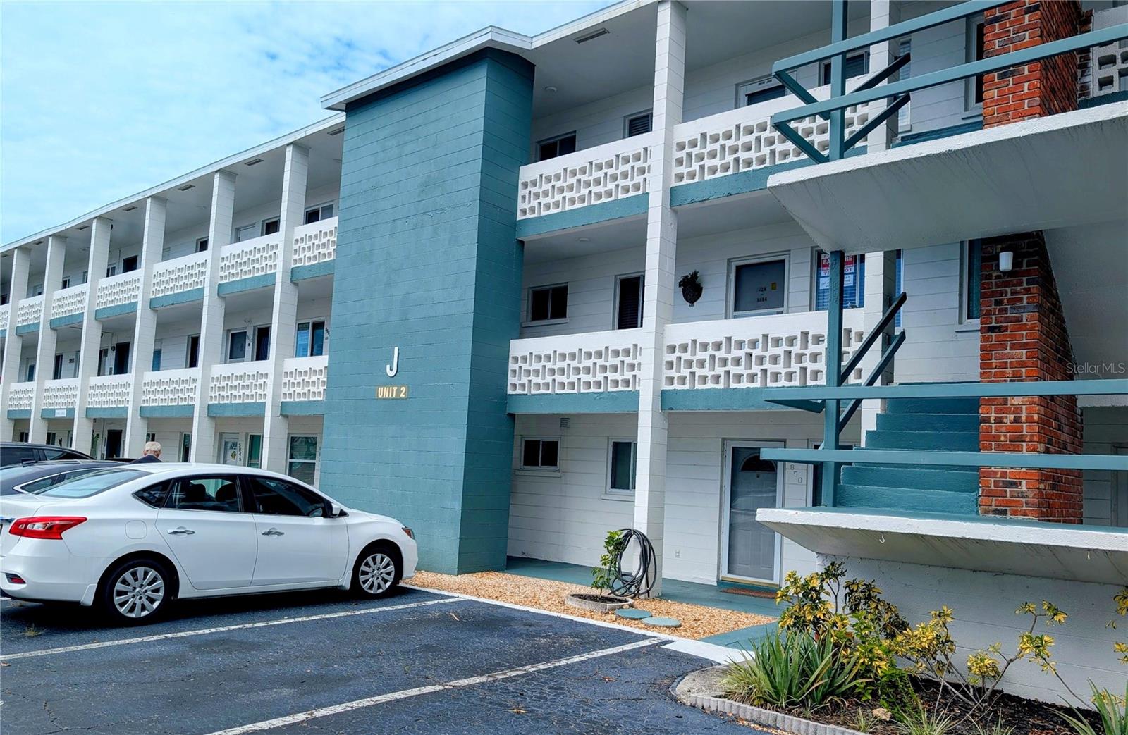 5864 Welcome Road J-26 — photo