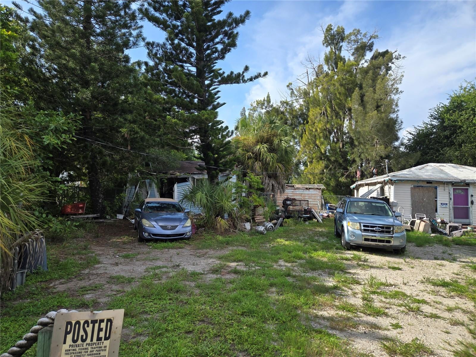1305 & 1309 Hardin Avenue — photo