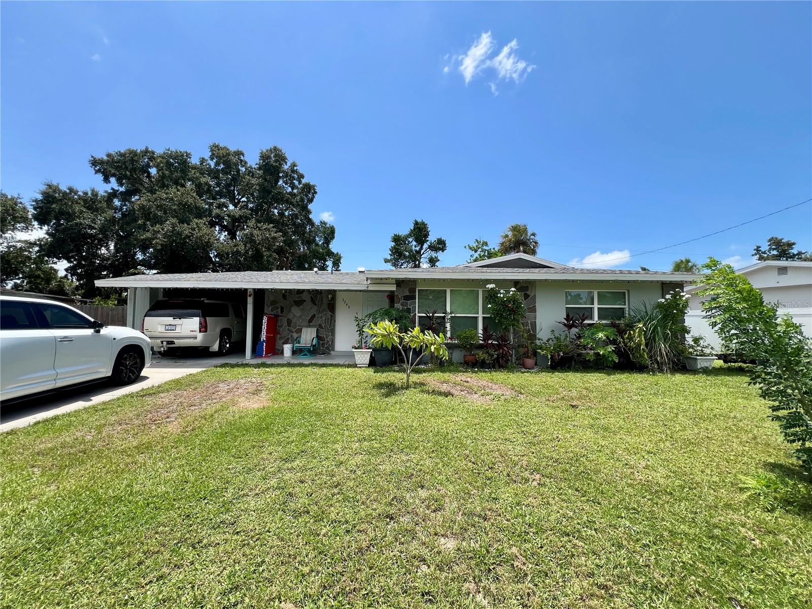 3246 Eagle Street — photo
