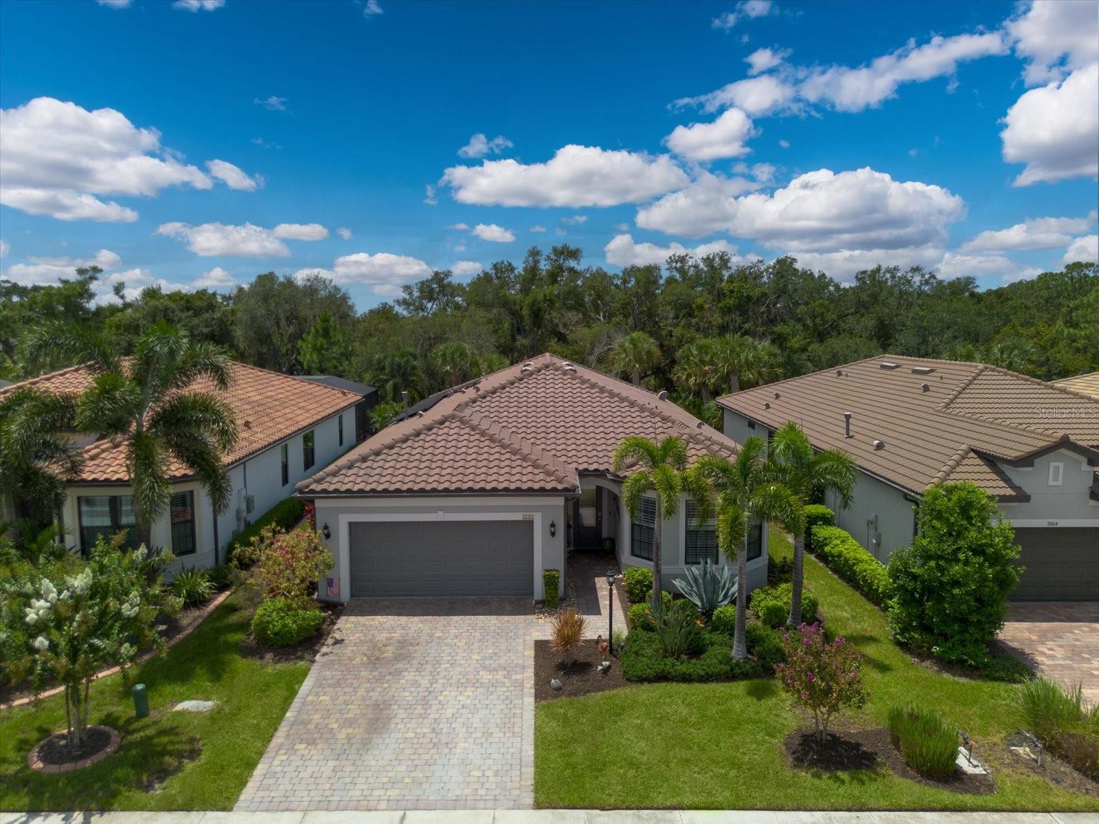 7608 VIOLA LOOP, BRADENTON, FL 34202 — photo 2