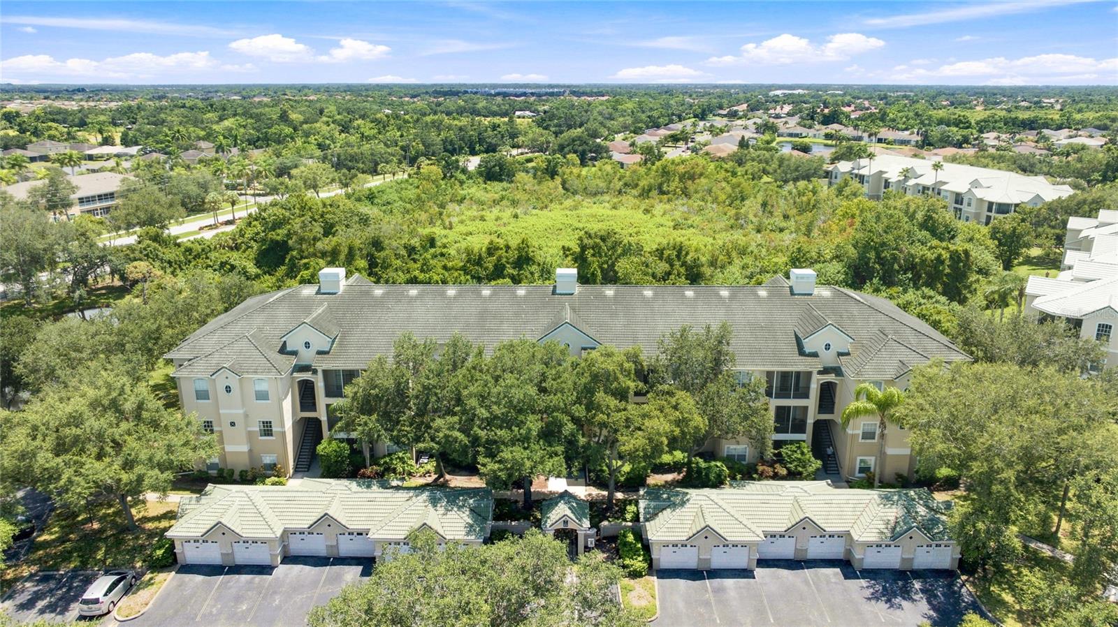 5134 Northridge Road 208 — photo