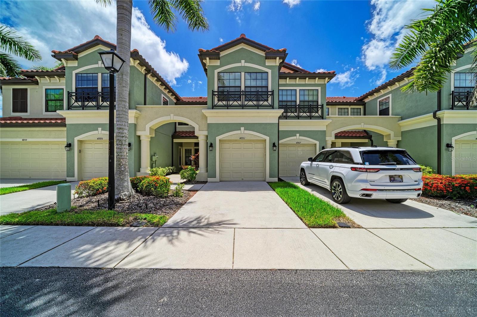 4991 Oarsman Court — photo