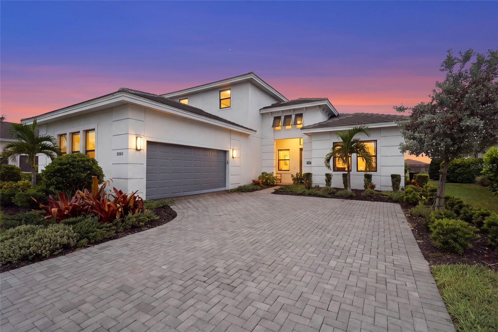 5060 Kiva Circle — photo