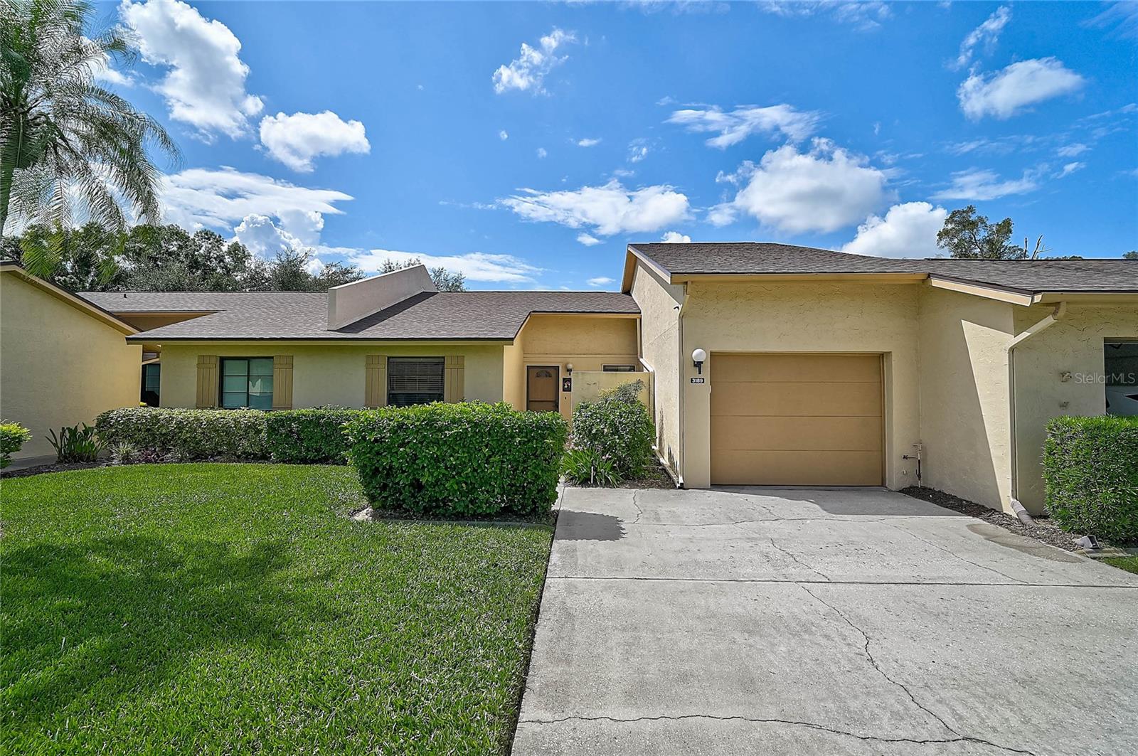 3189 Glen Elyn Boulevard 3 — photo