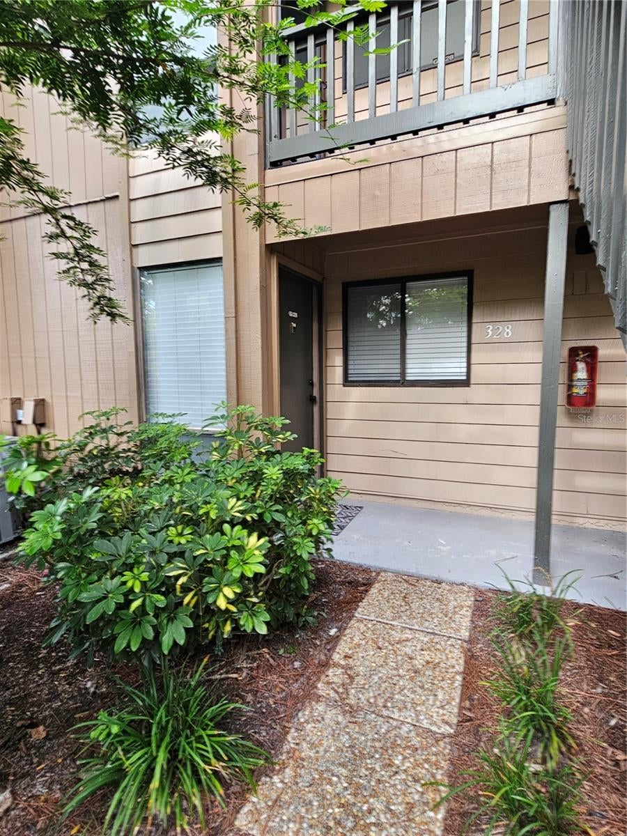 1720 Glenhouse Drive 328 — photo