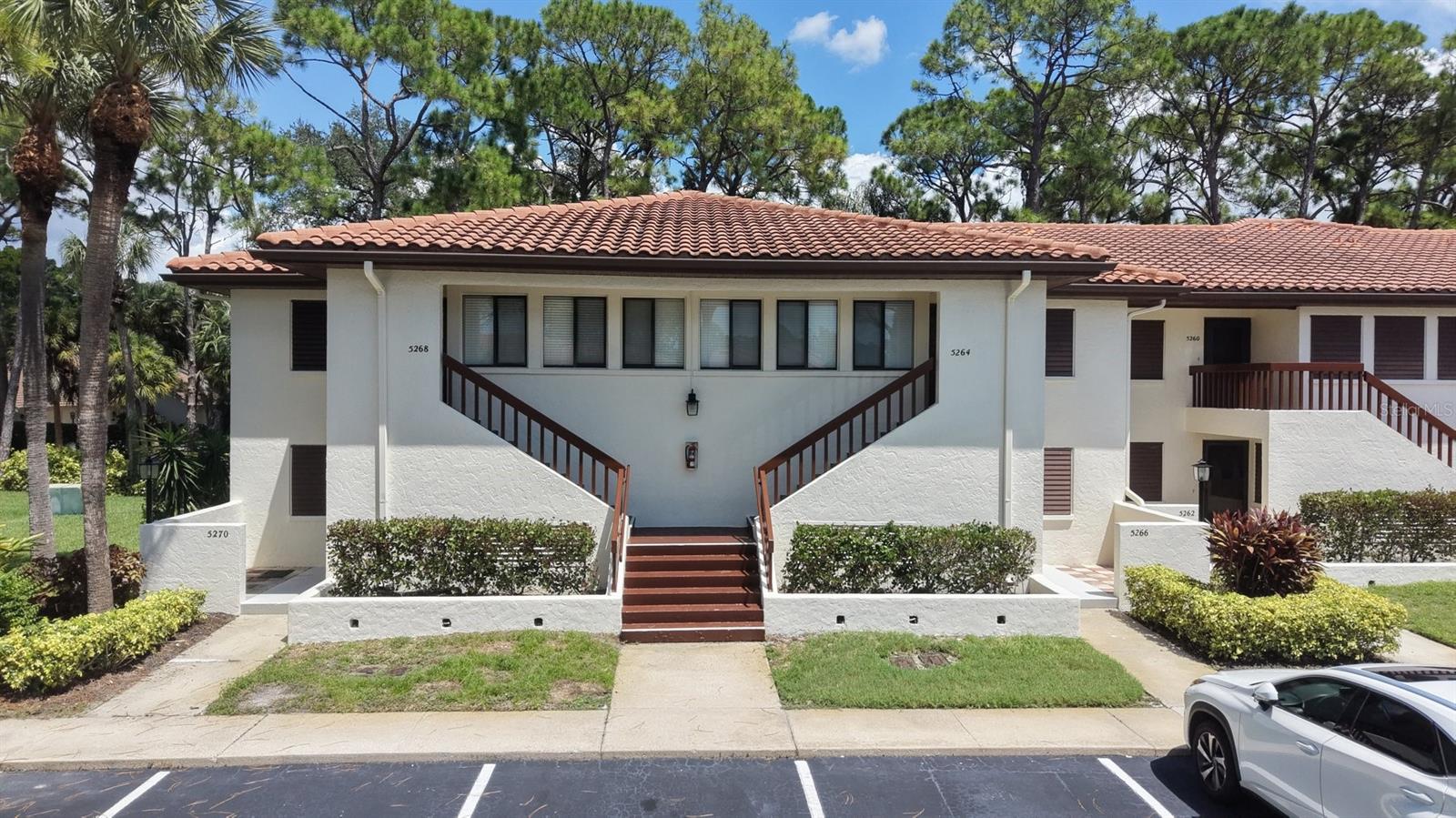 5264 Lake Village Drive 48 — photo
