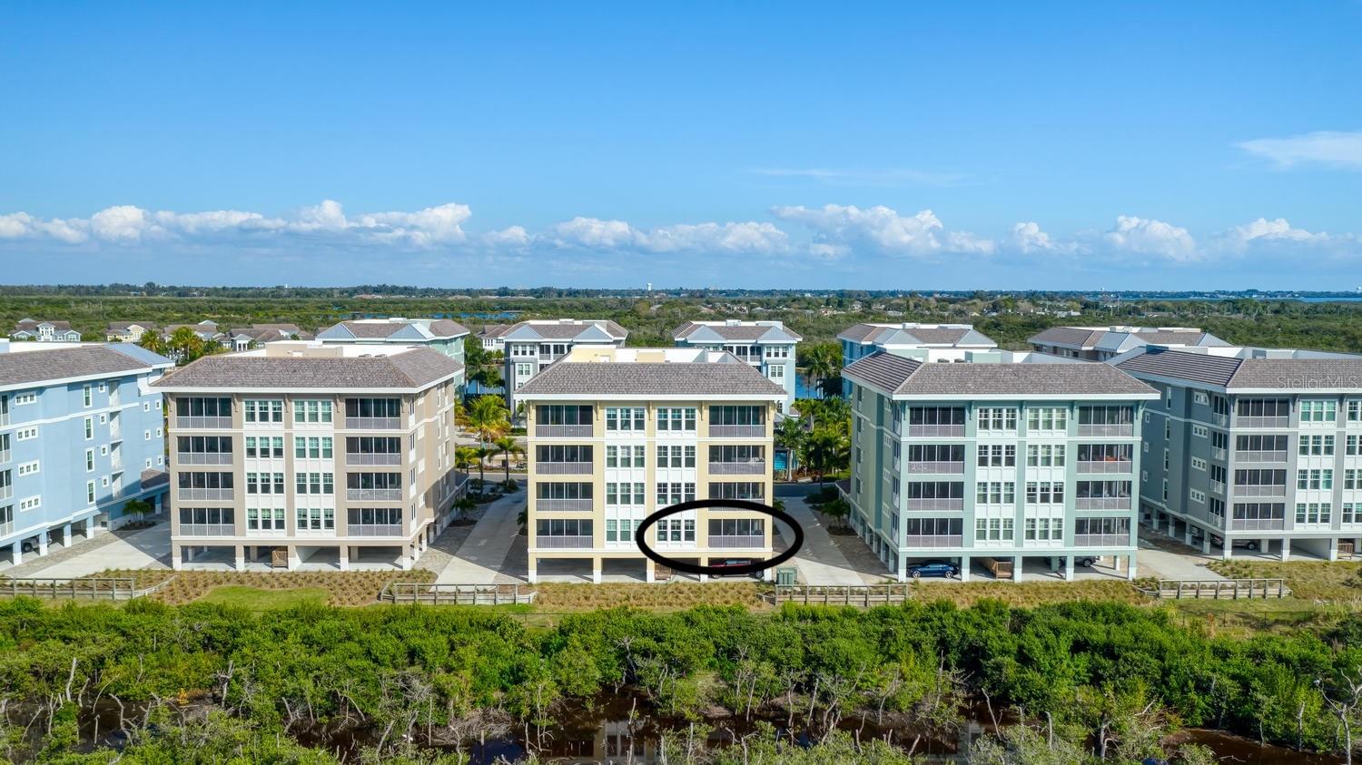 384 Aruba Circle 102 — photo