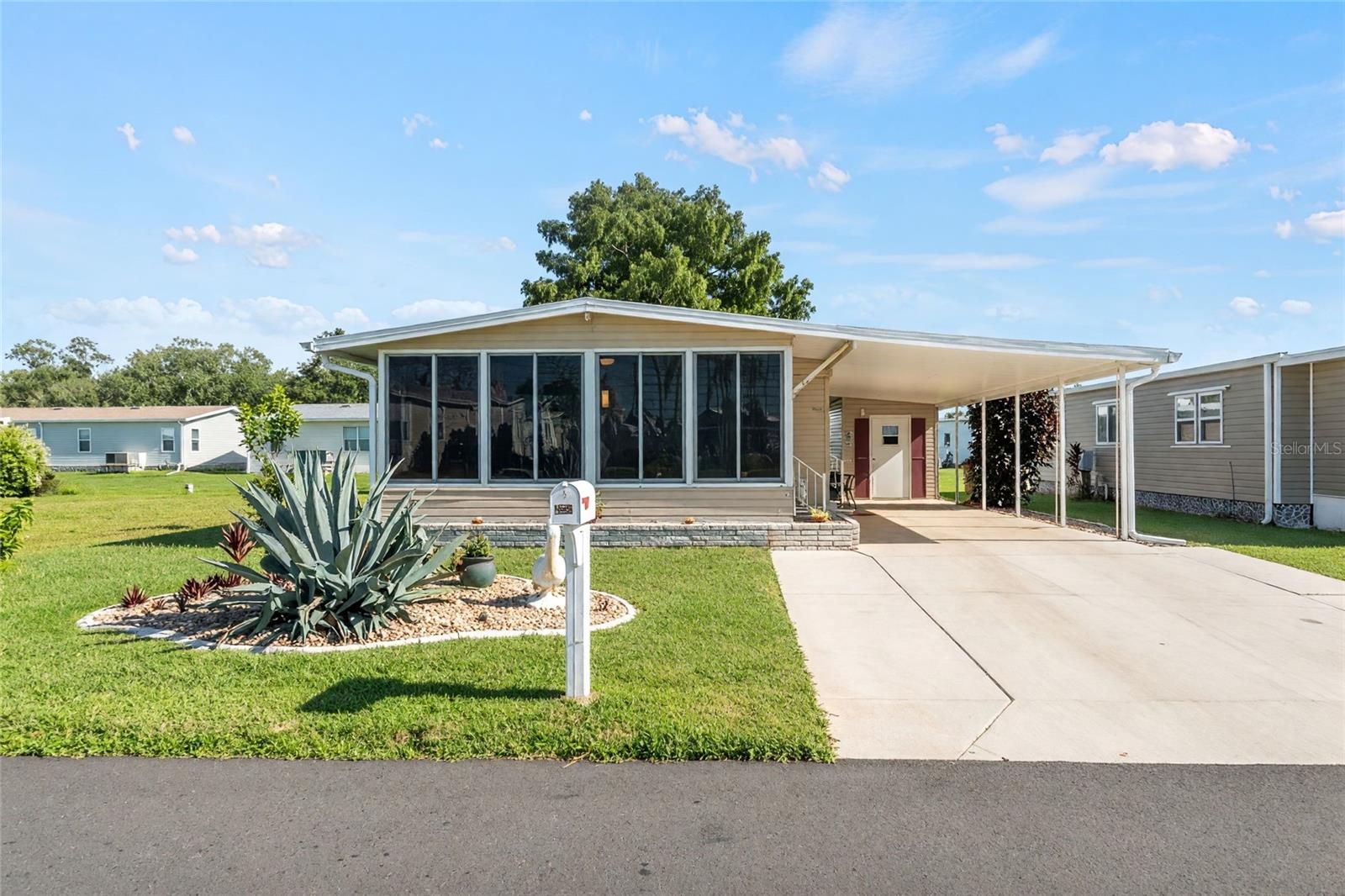 700 Fairmount Drive — photo