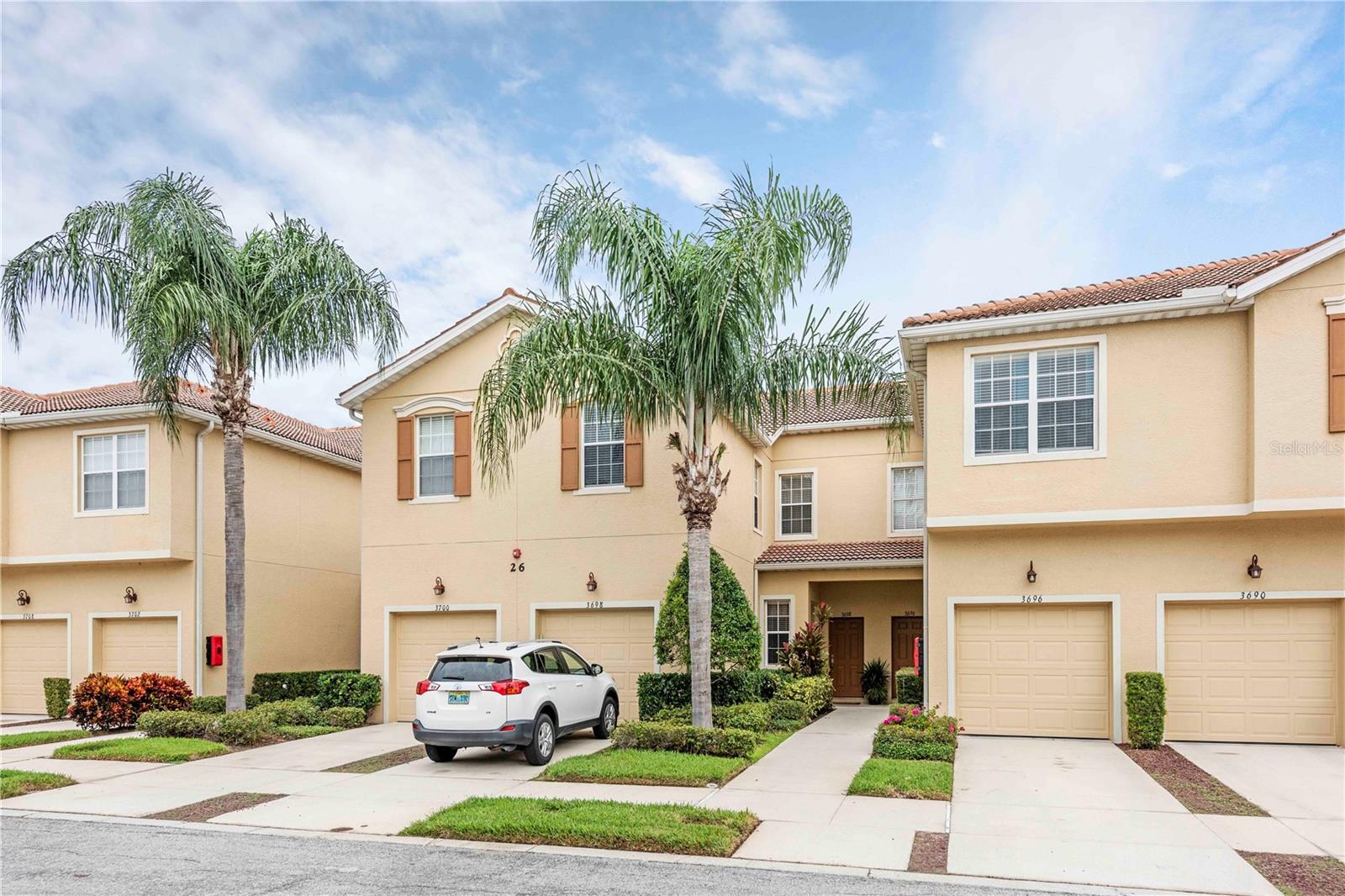 3698 Parkridge Circle 26-104 — photo