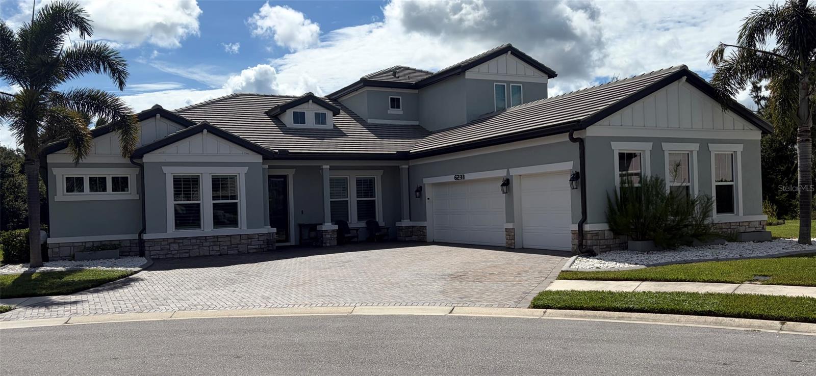 6233 Rivo Lakes Boulevard — photo