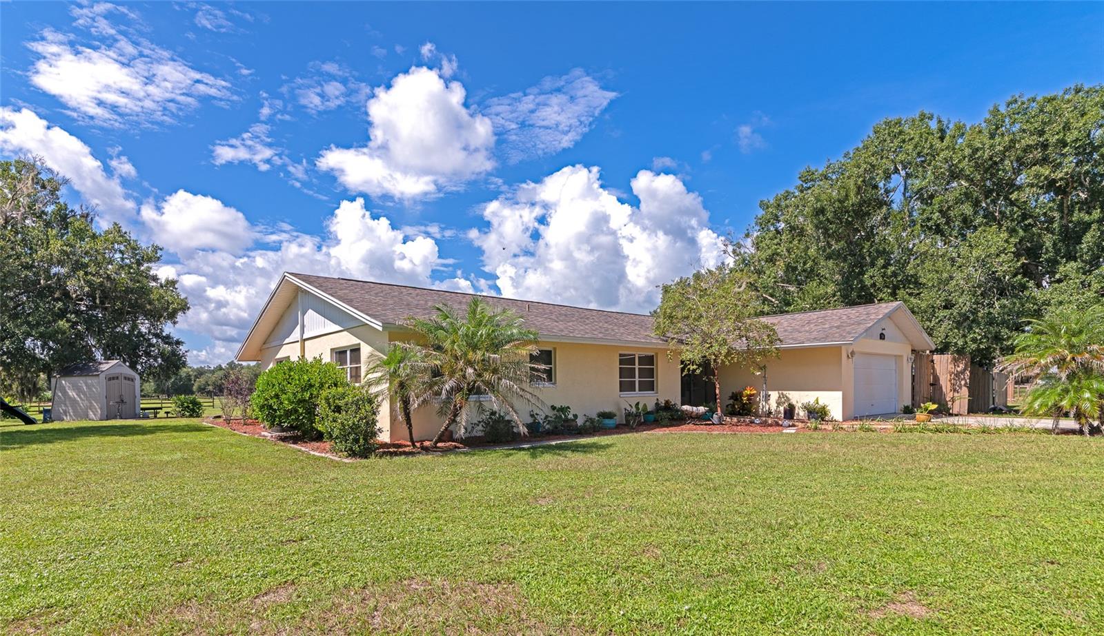 710 Myakka Rd — photo
