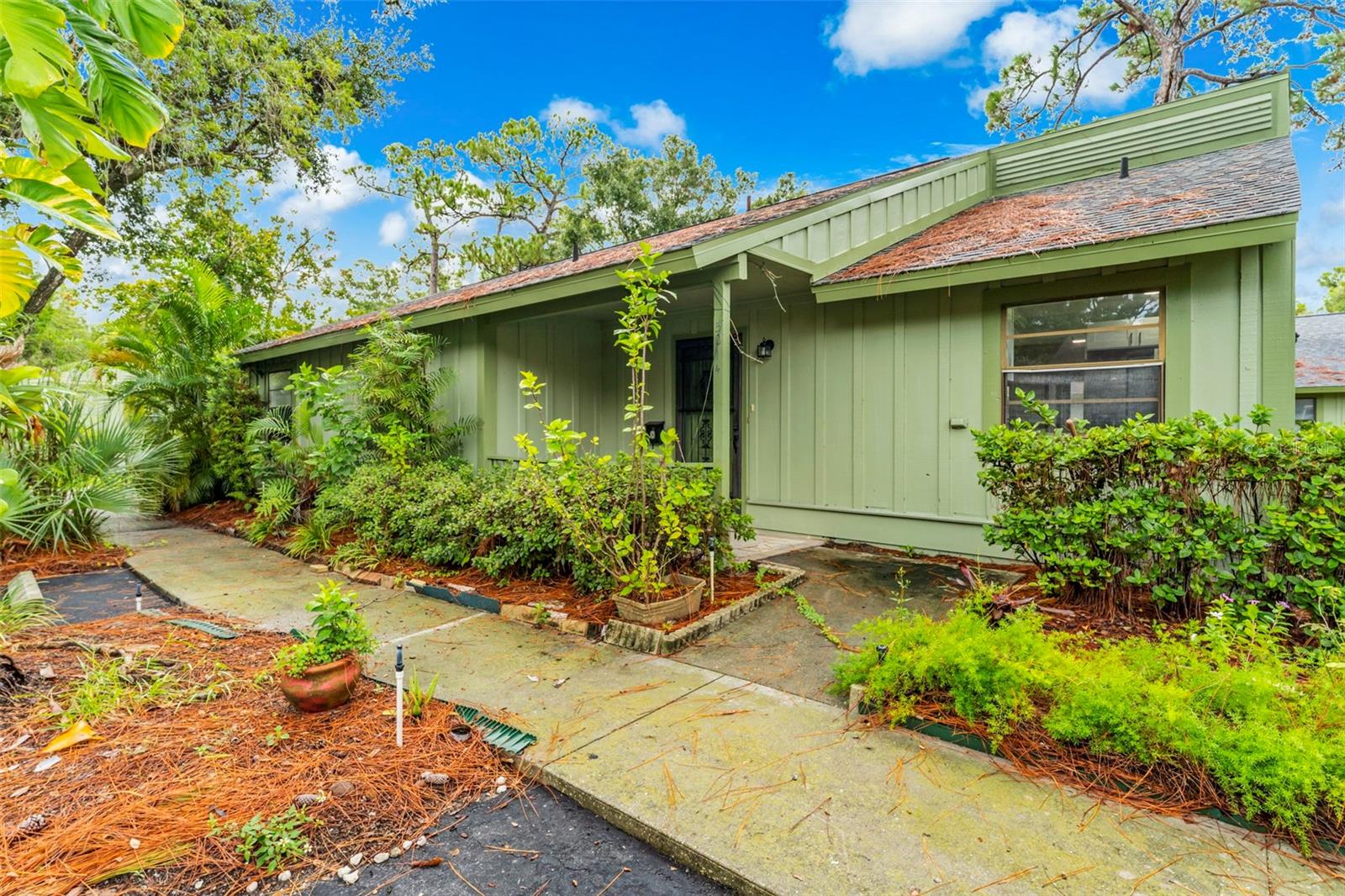 5014 Barrington Circle 2102 — photo