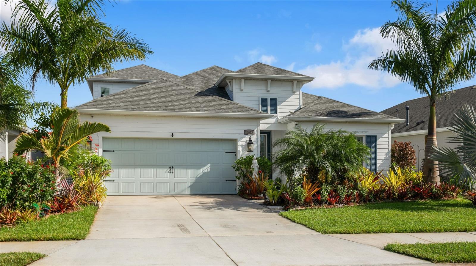 10625 Falling Leaf Court — photo