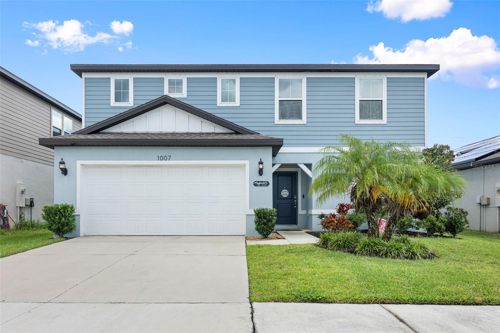 1007 Golden Shiner Avenue — photo