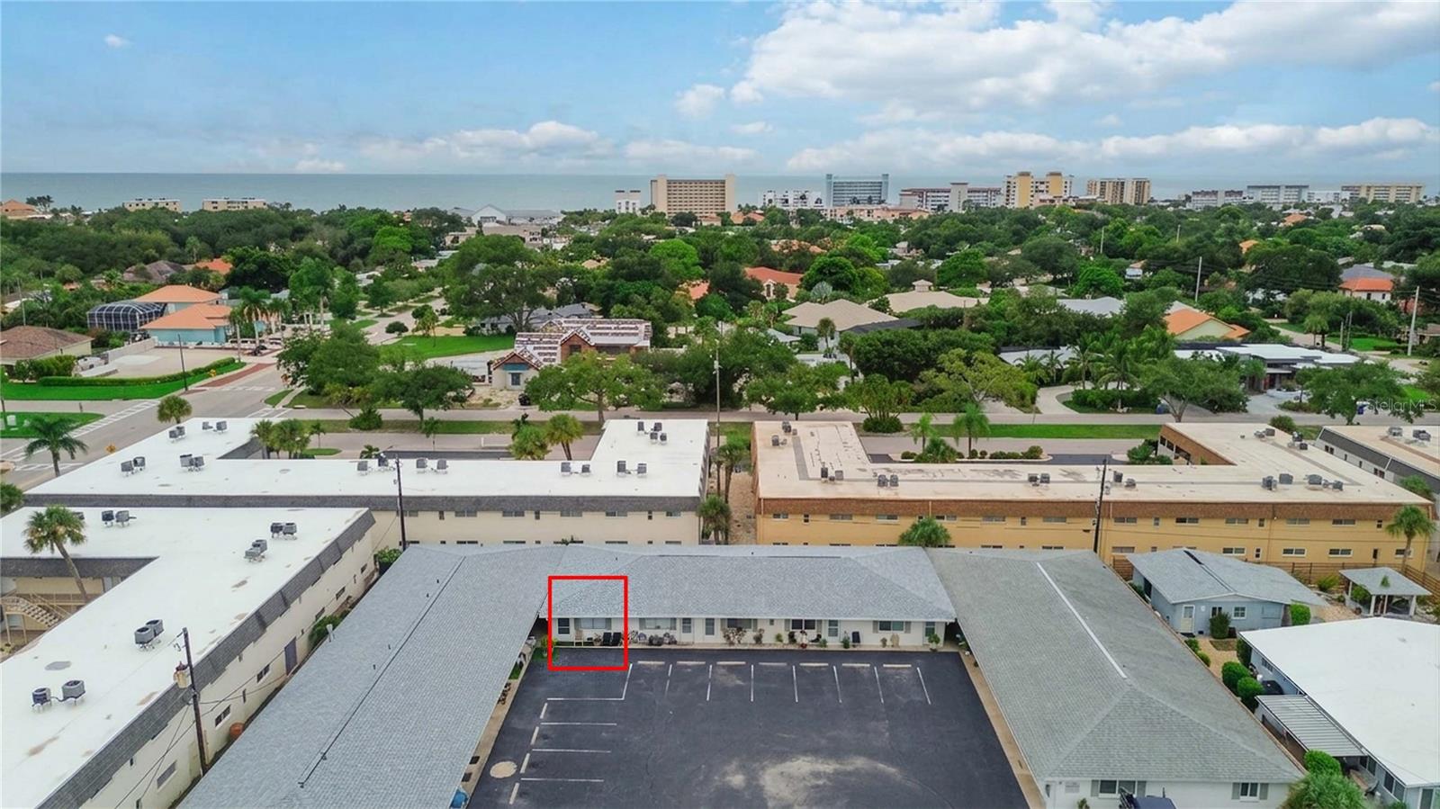 525 Manatee Court 10 — photo