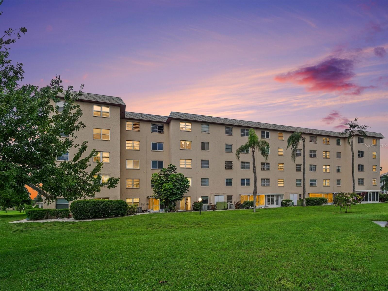 4137 Lake Bayshore Drive C505 — photo