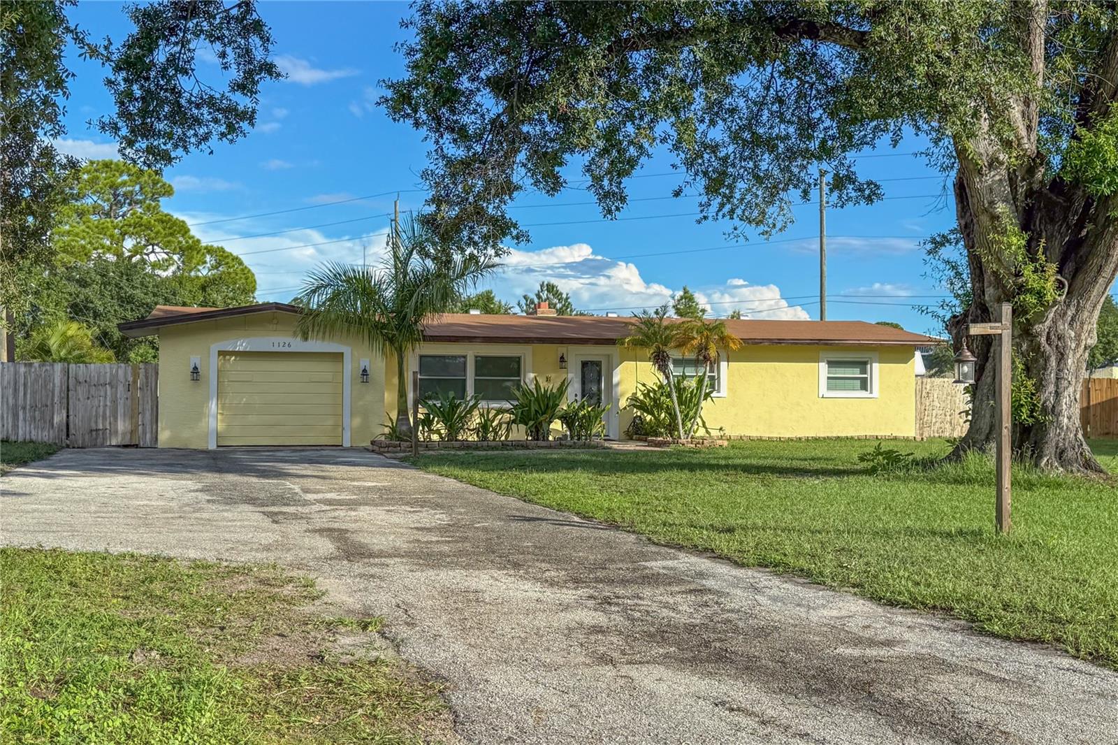 1126 Carmella Circle — photo