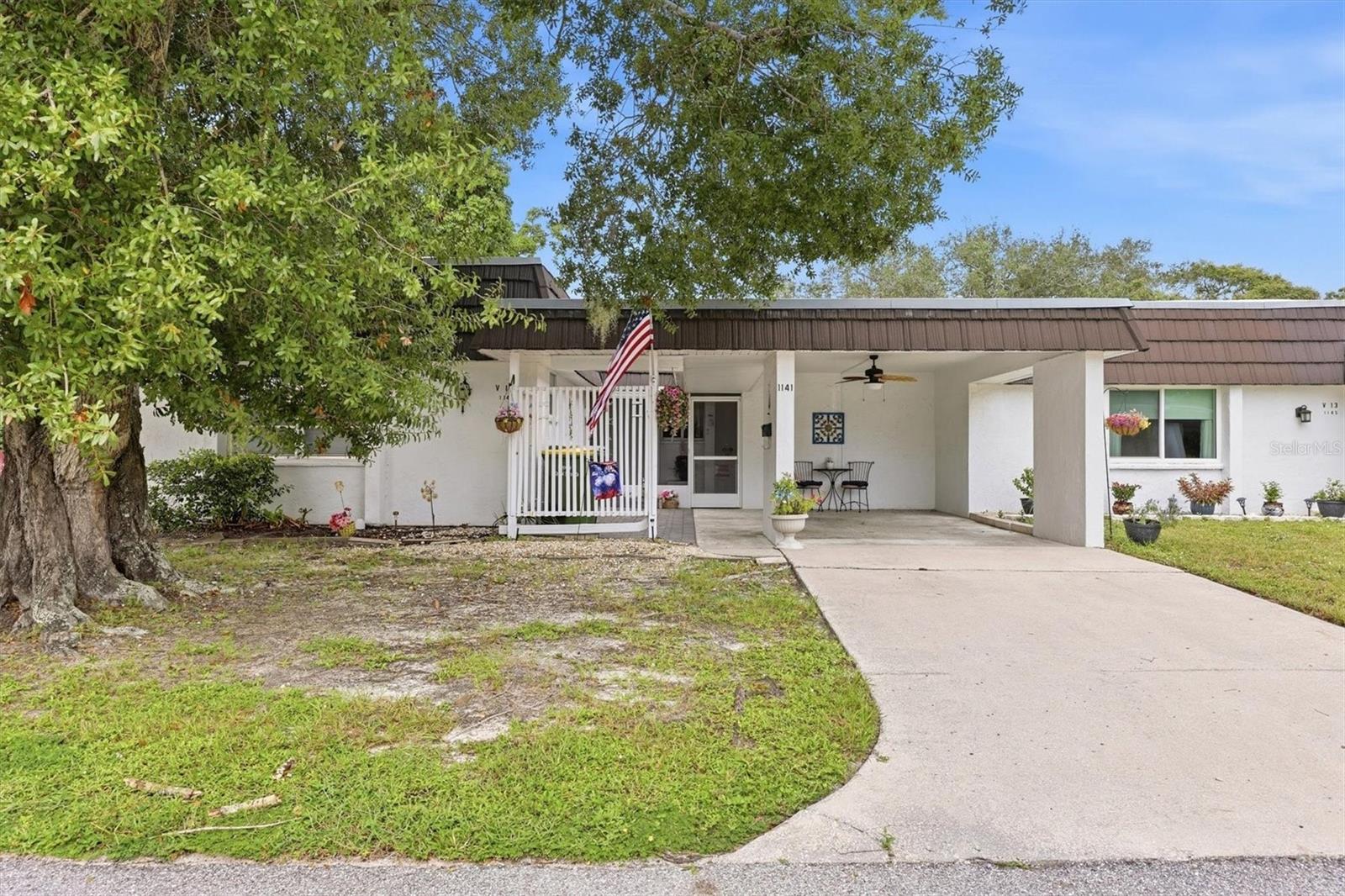 1141 Merle Way 14 — photo