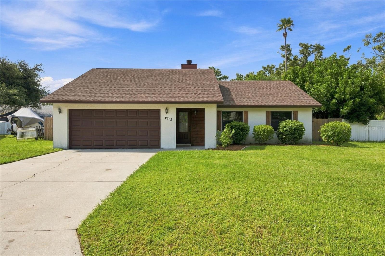 2328 Spring Oaks Circle — photo