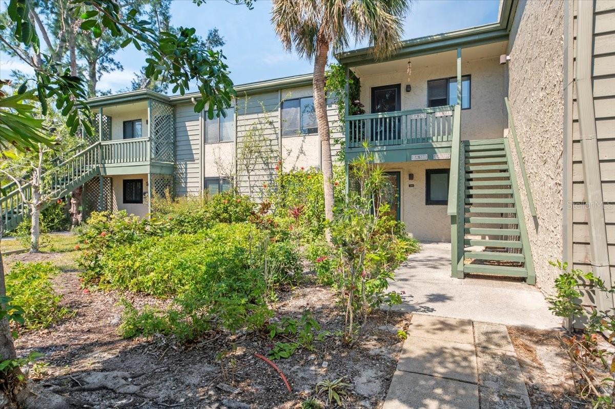 1519 Pelican Point Drive 288 — photo