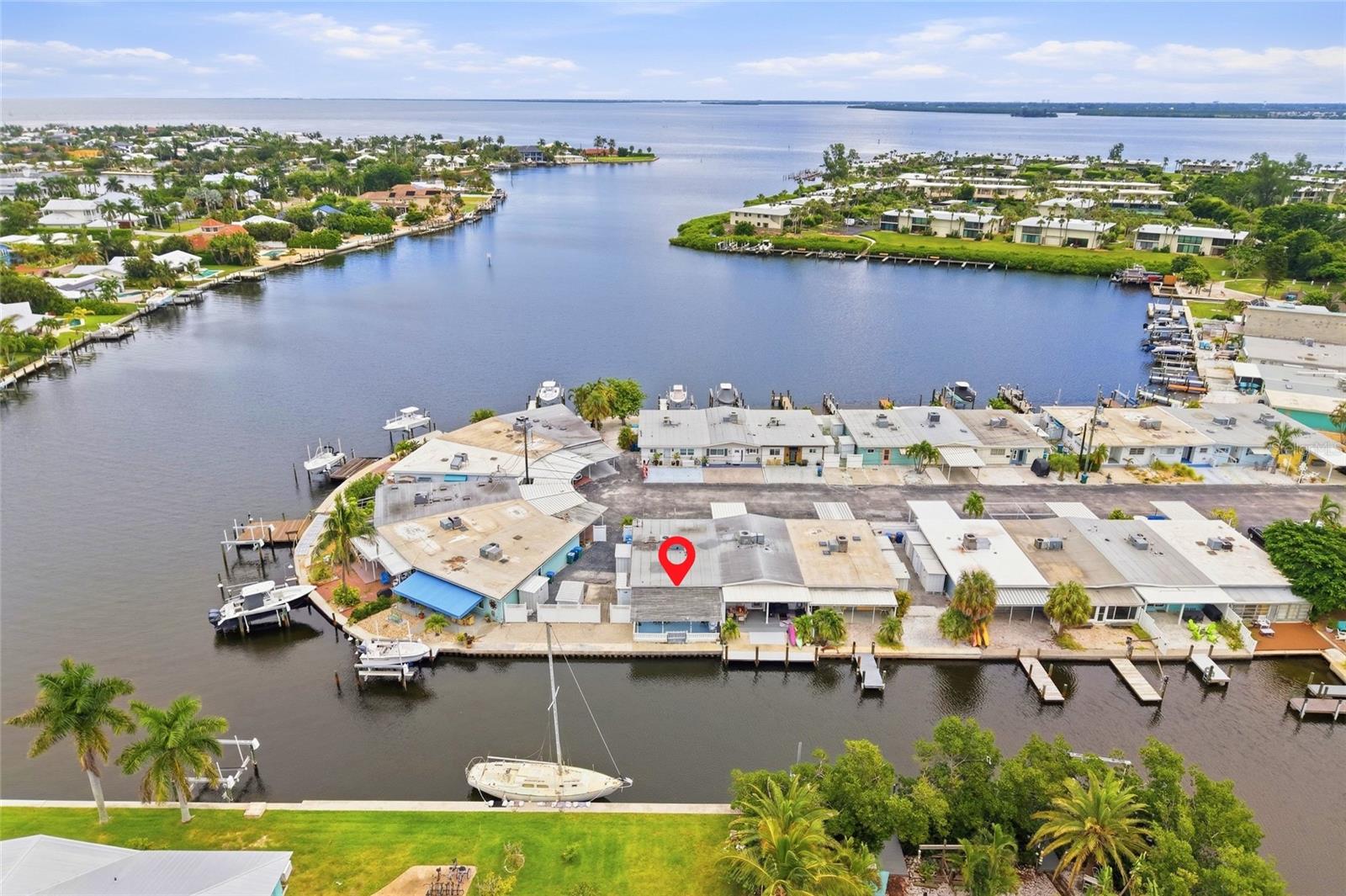 28 Seaside Court — photo