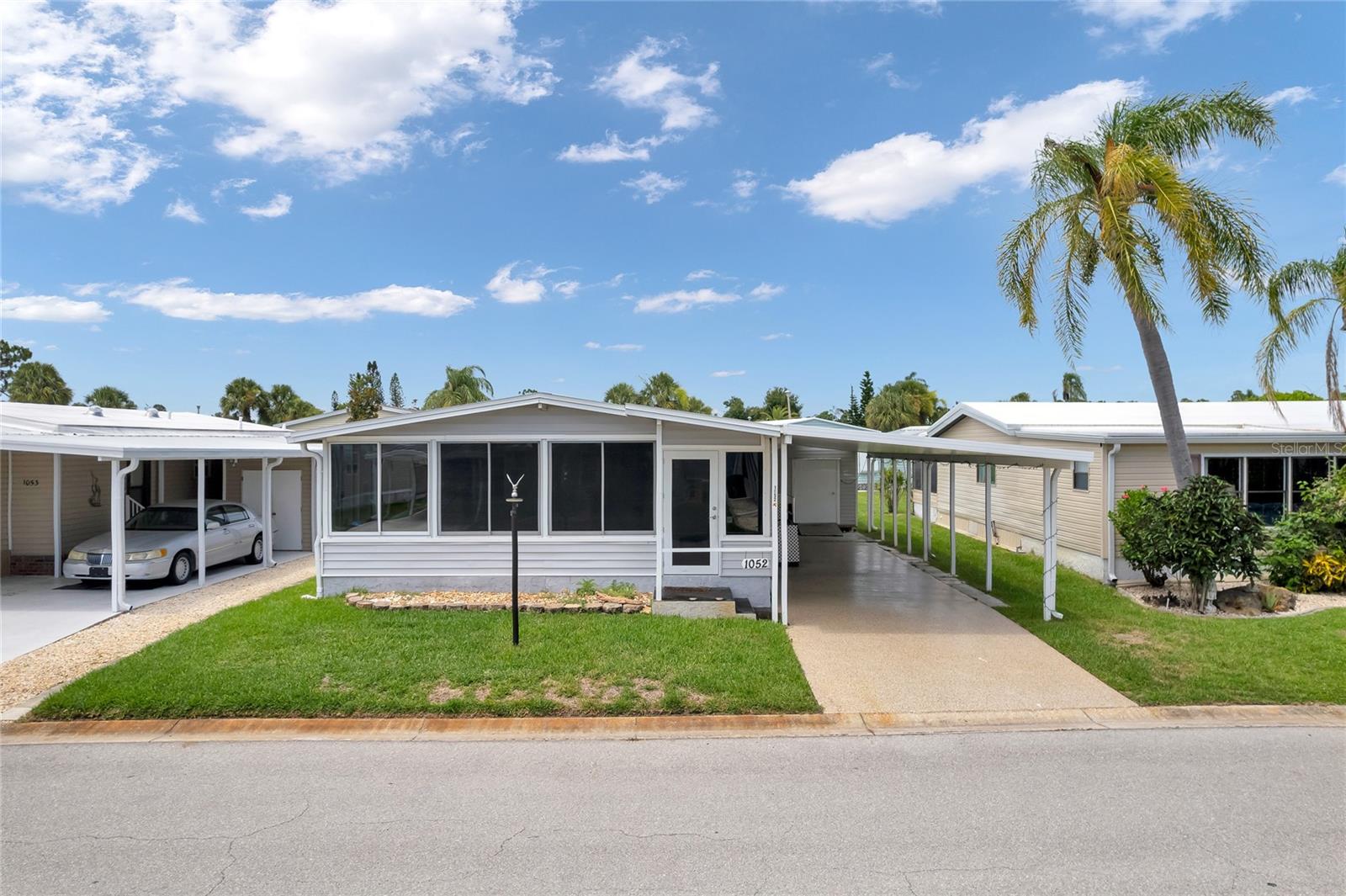2100 Kings Highway 1052 — photo