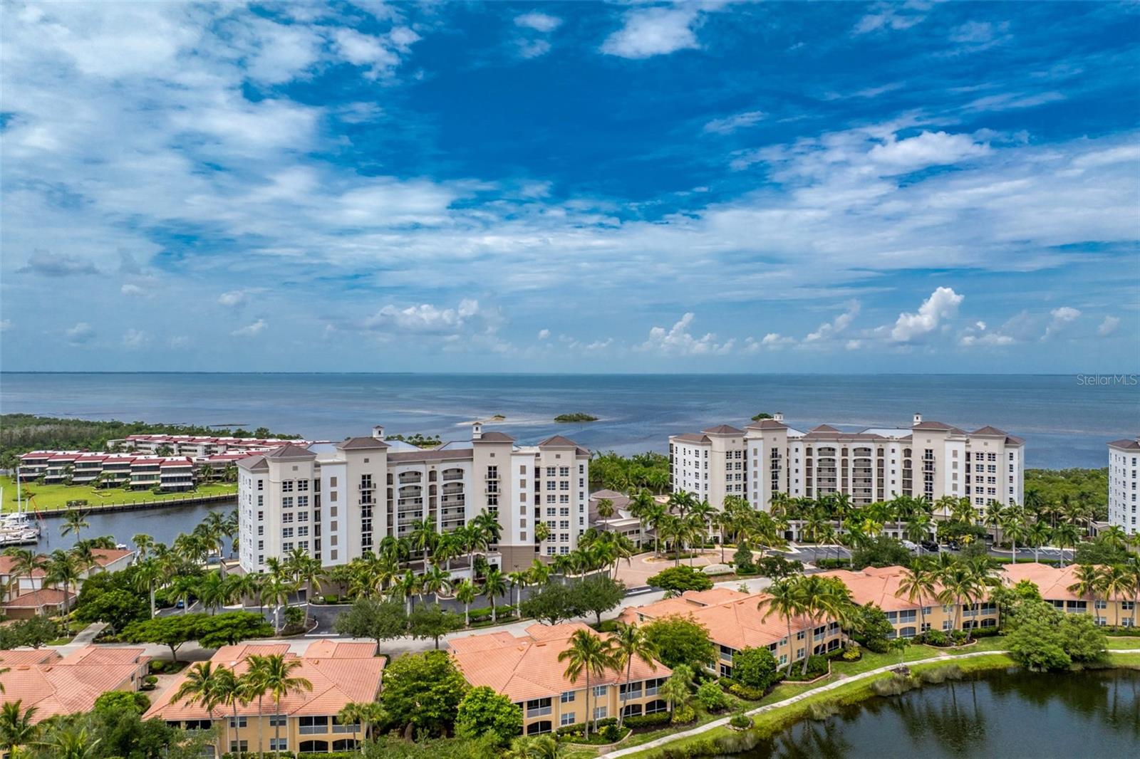 3313 Sunset Key Cir 701 — photo